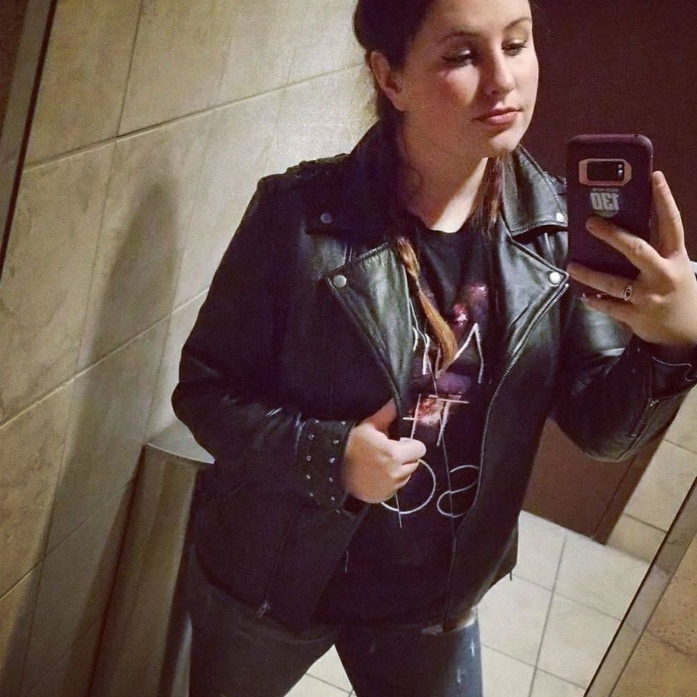 Meet your Posher, Kasey